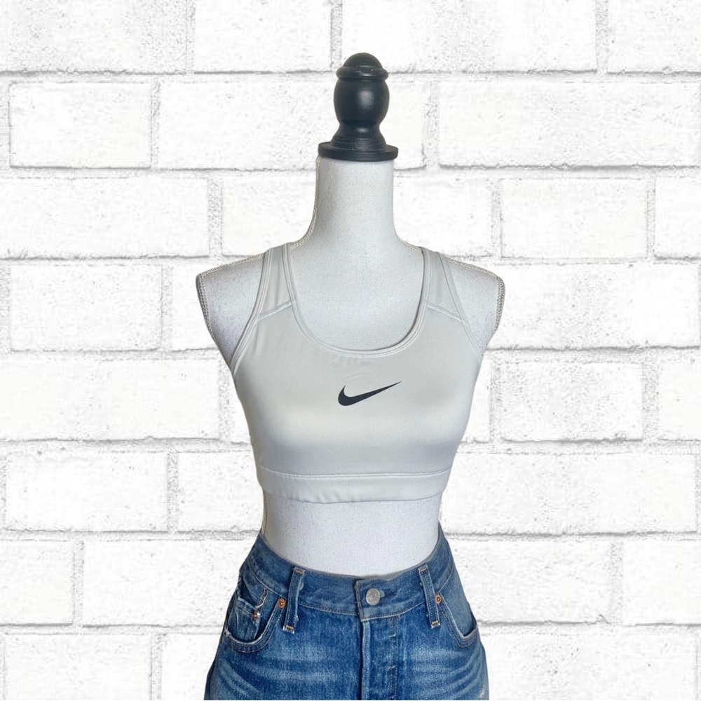 Nike Dri-Fit Classic Swoosh White Athletic Sports Bra Size Medium
